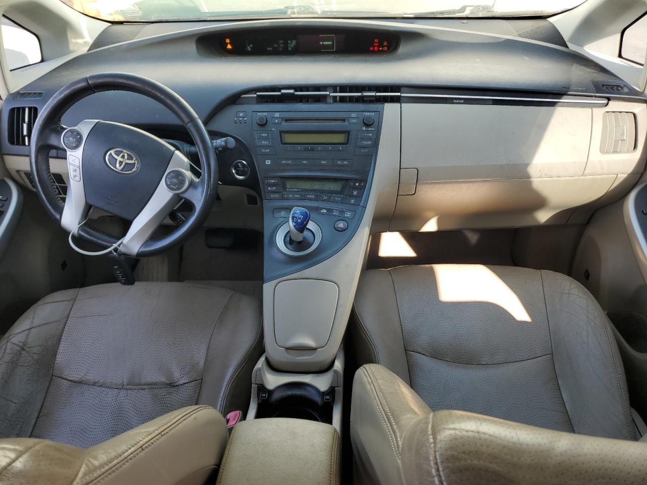 2010 TOYOTA PRIUS