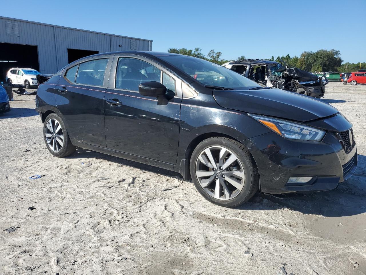 2021 NISSAN VERSA