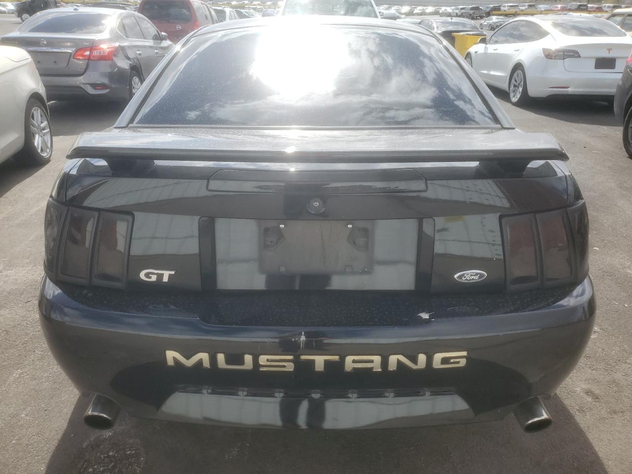 2002 FORD MUSTANG
