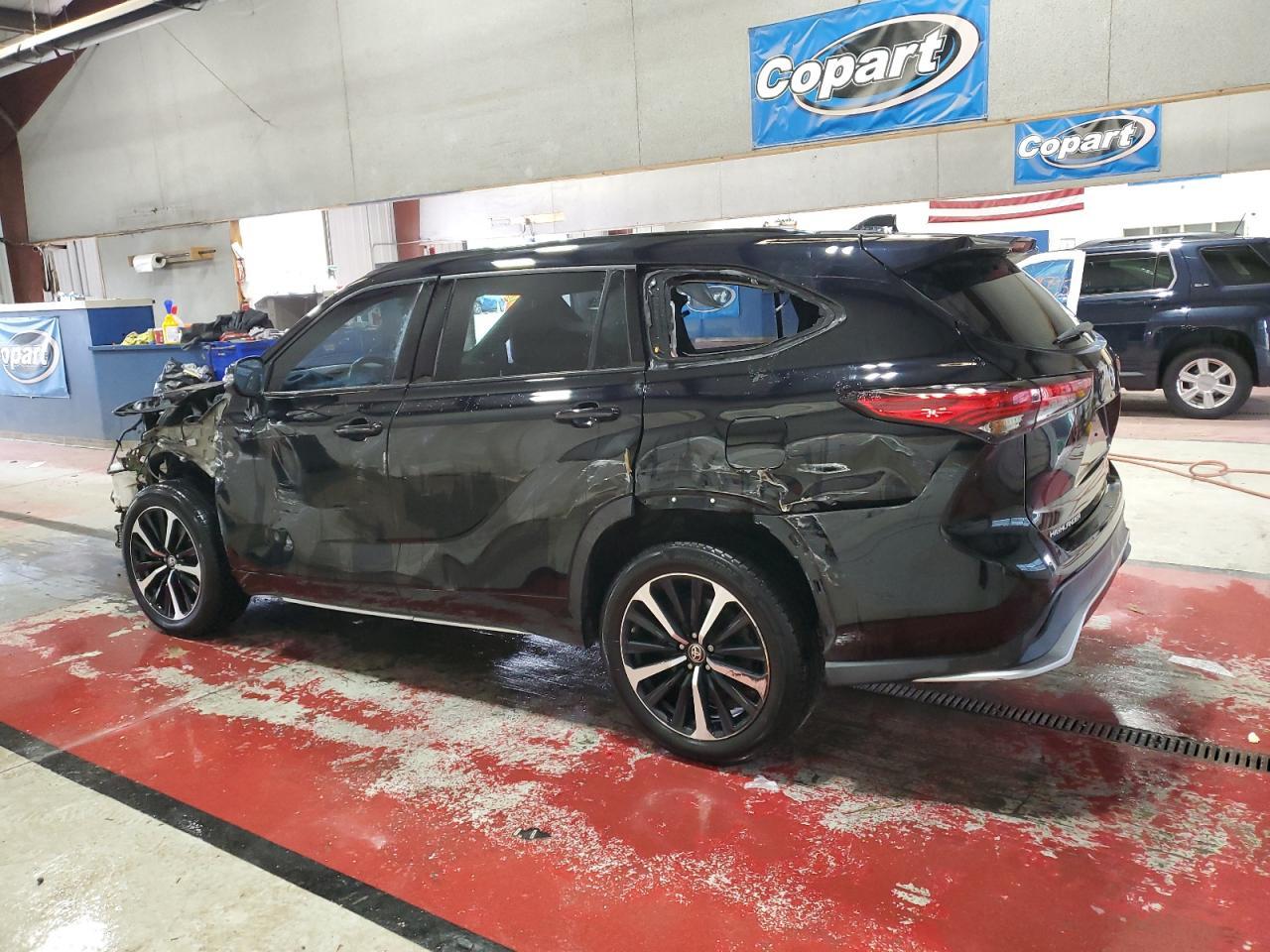 2021 TOYOTA HIGHLANDER