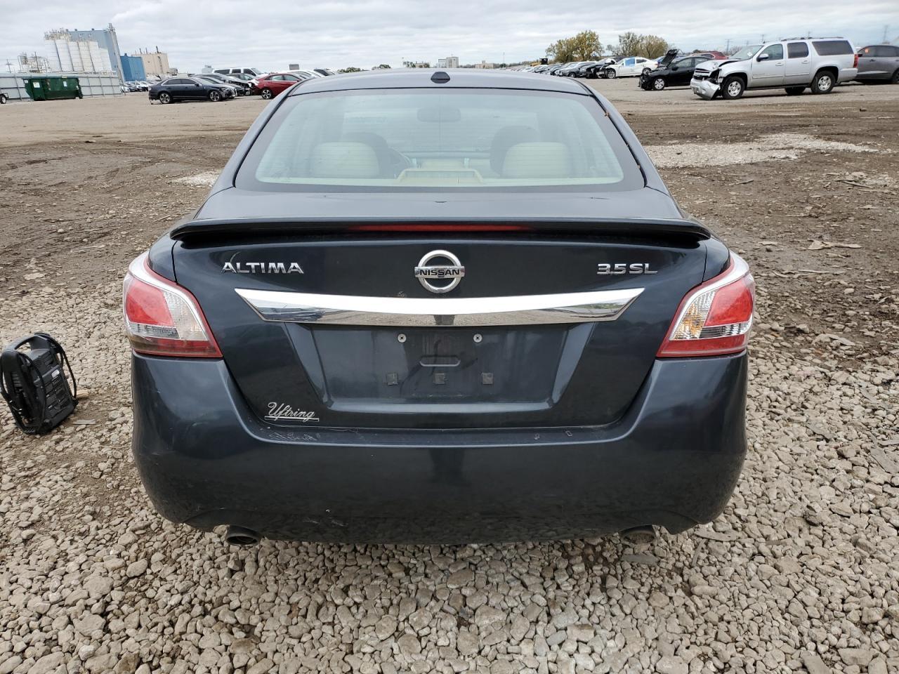 2013 NISSAN ALTIMA