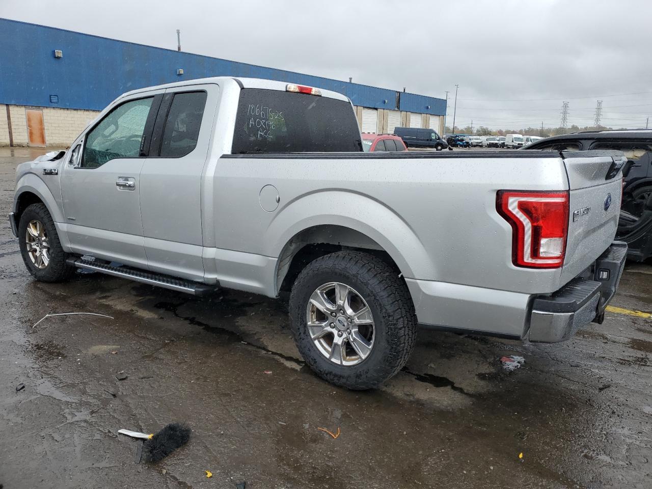 2015 FORD F-150