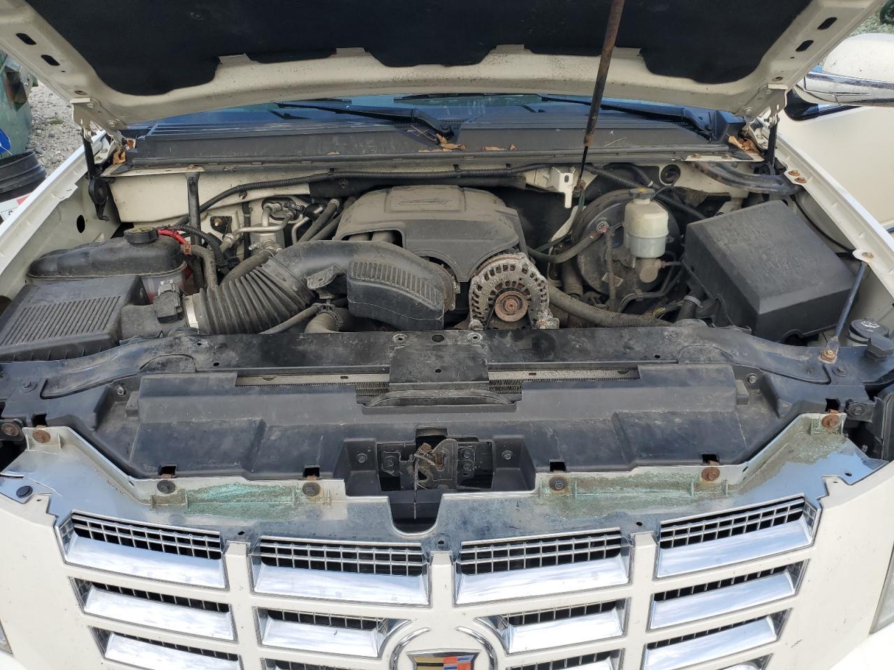 2013 CADILLAC ESCALADE