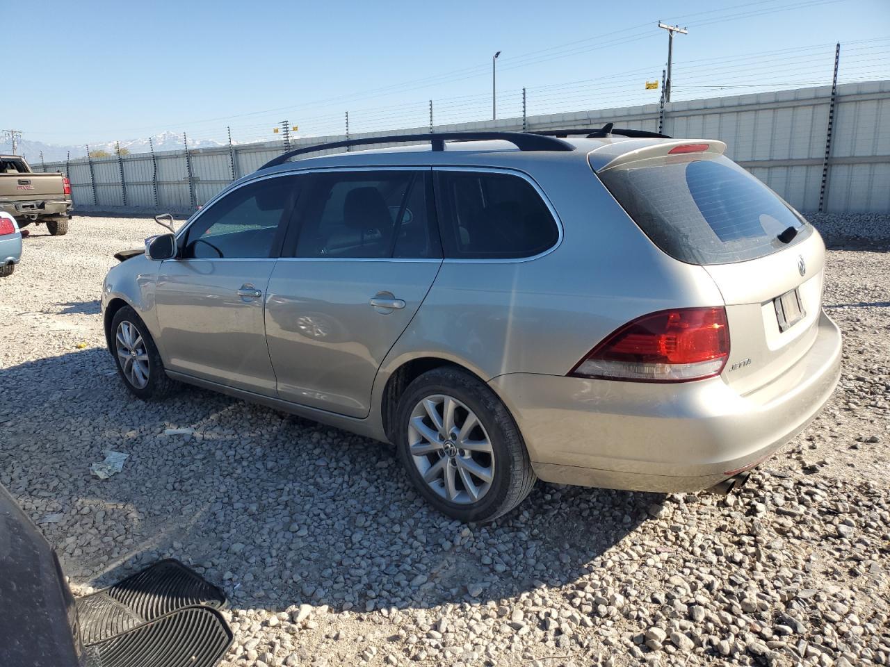 2013 VOLKSWAGEN JETTA