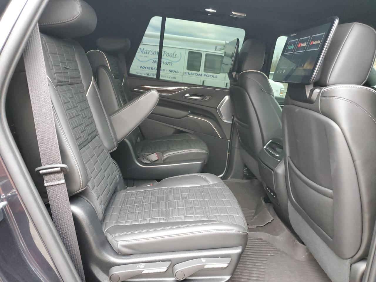 2023 CADILLAC ESCALADE