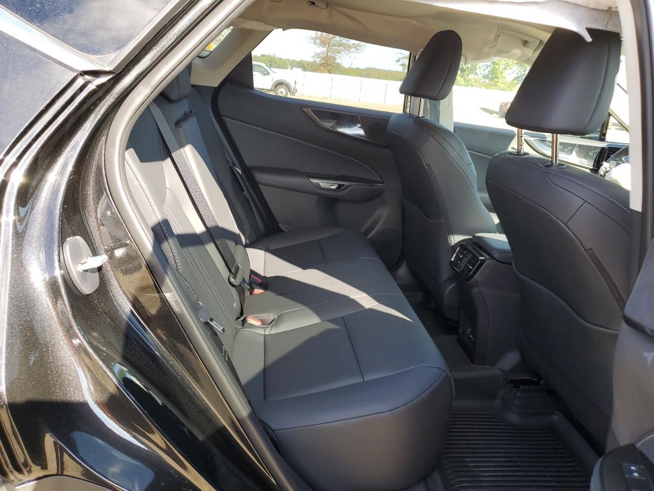 2025 LEXUS Nx