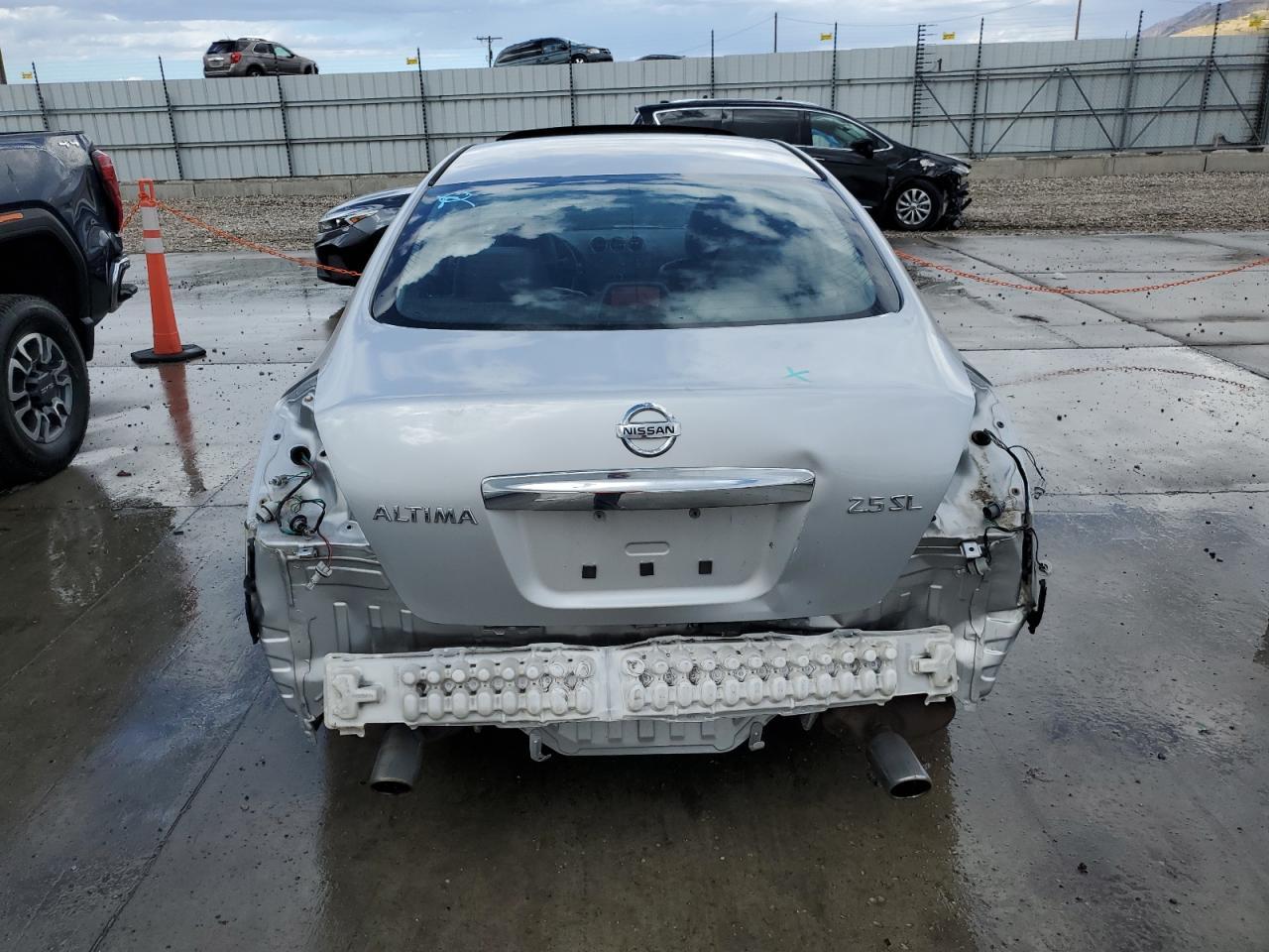 2012 NISSAN ALTIMA