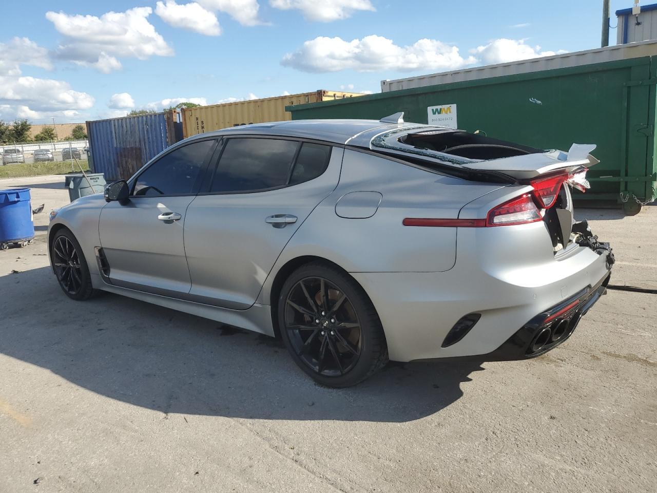 2023 KIA Stinger