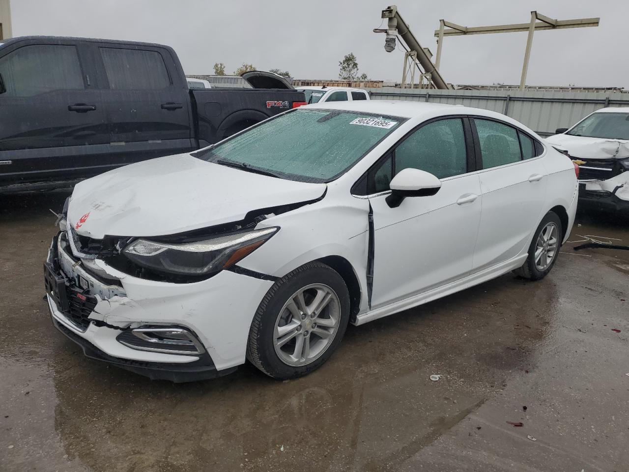 2017 CHEVROLET CRUZE