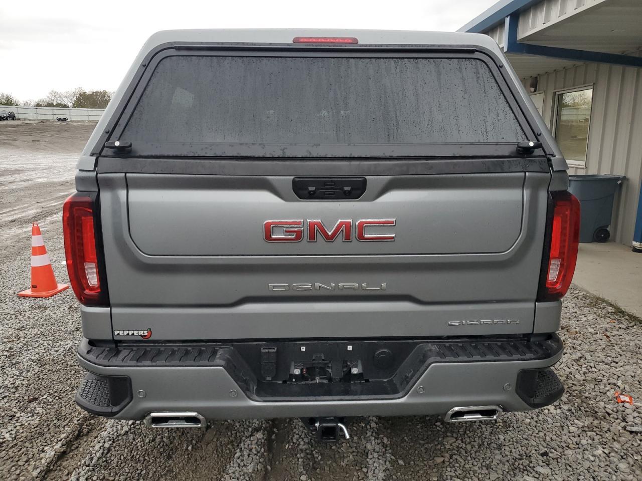 2025 GMC Sierra