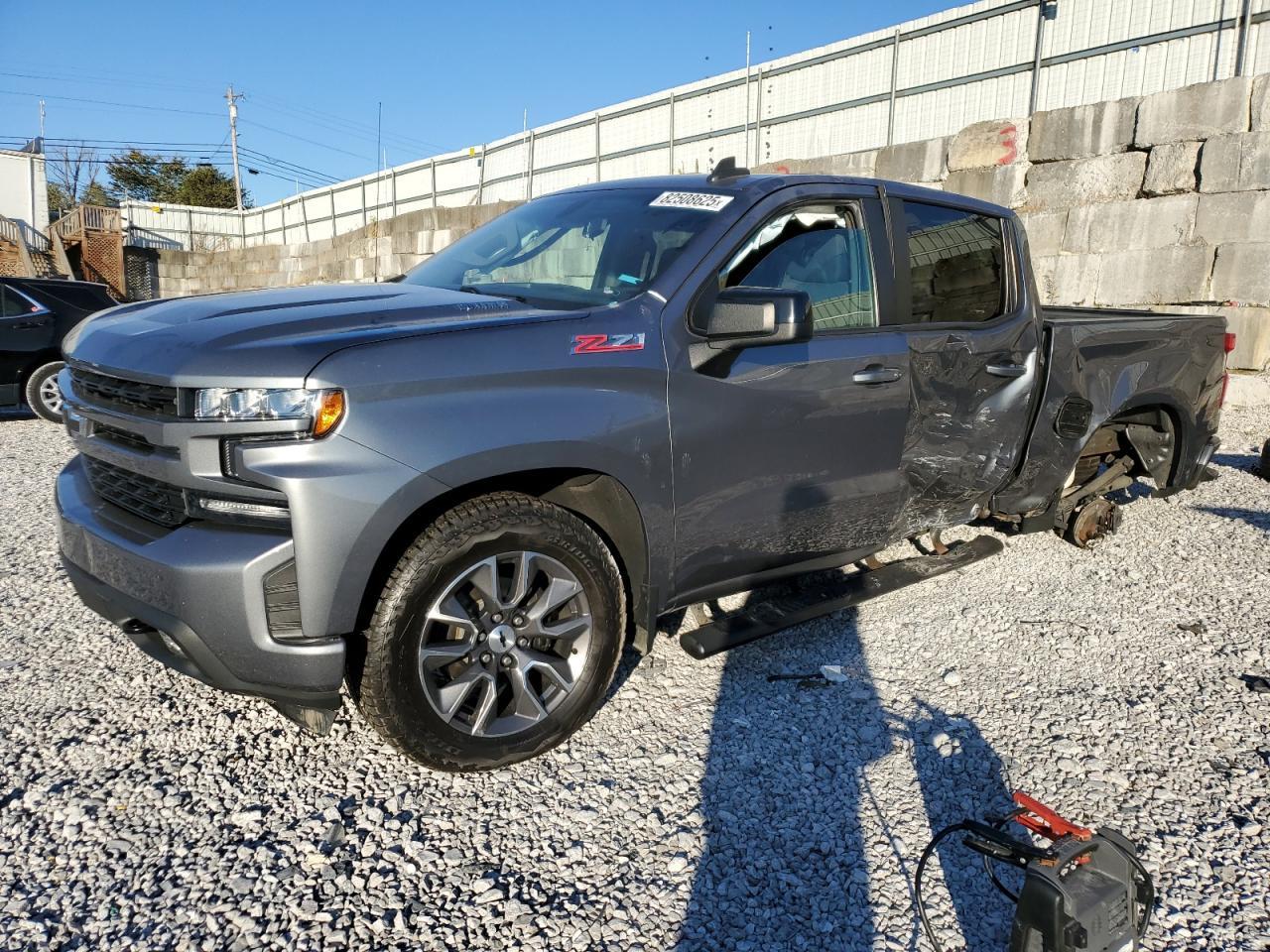 2021 CHEVROLET Silverado