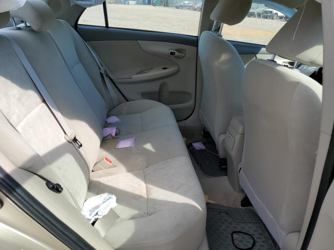 2009 TOYOTA COROLLA