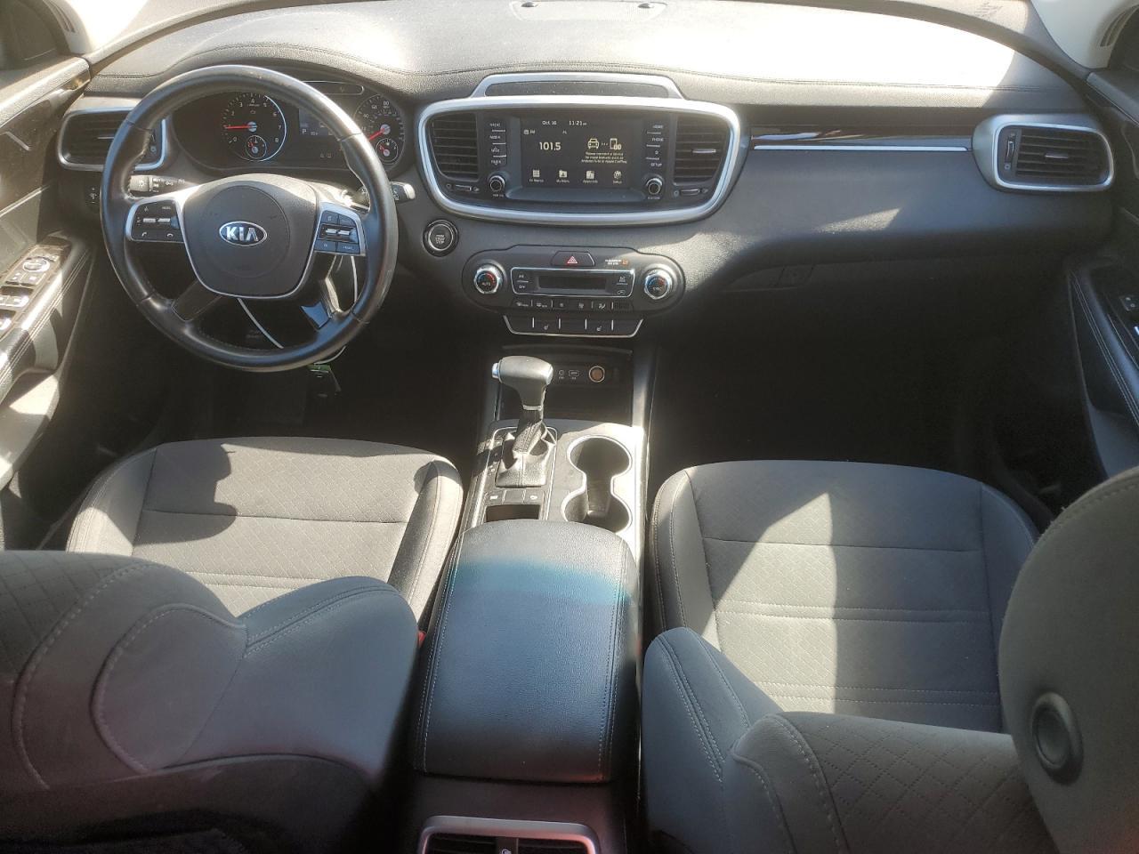 2020 KIA SORENTO
