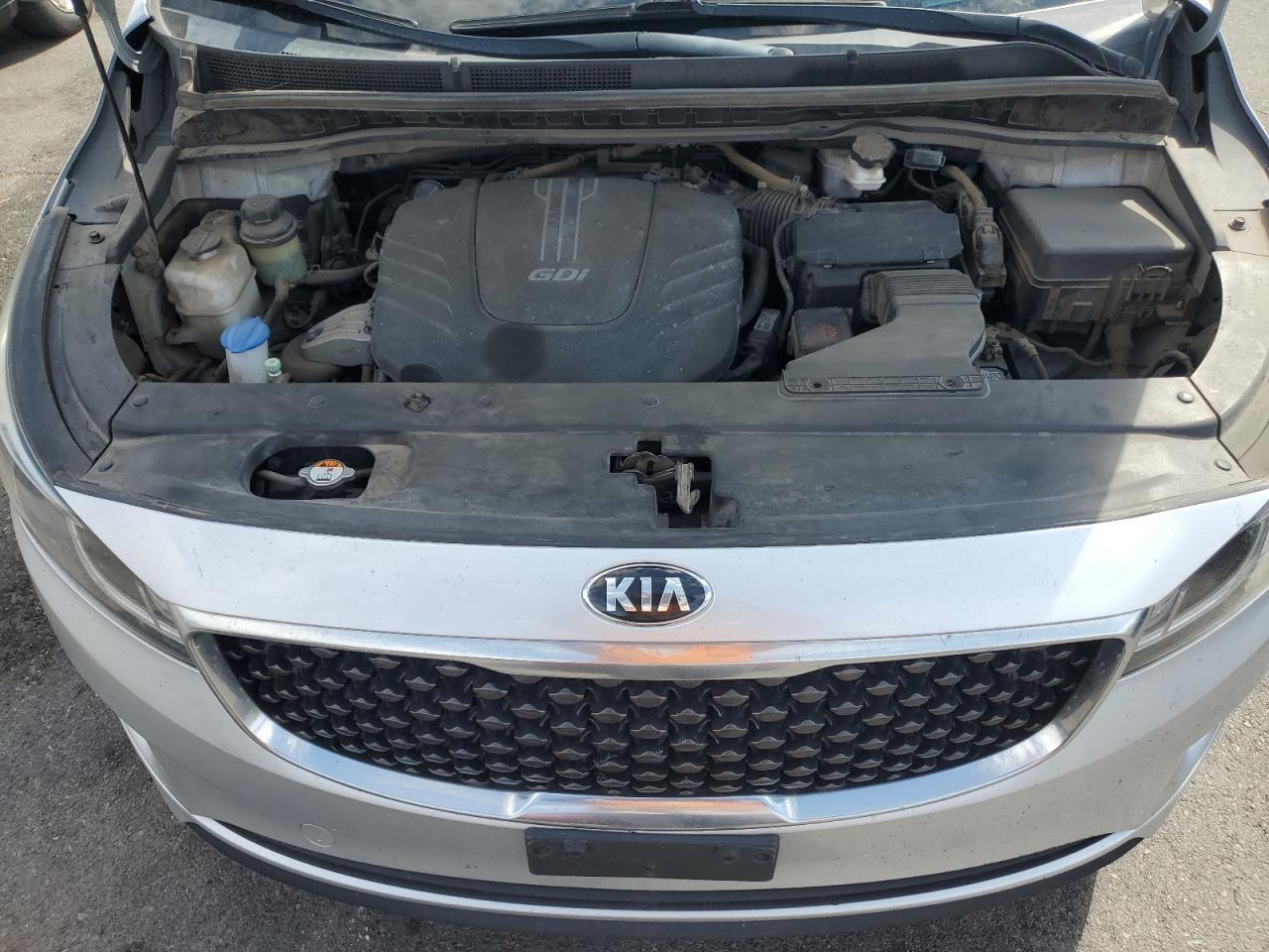 2015 KIA SEDONA