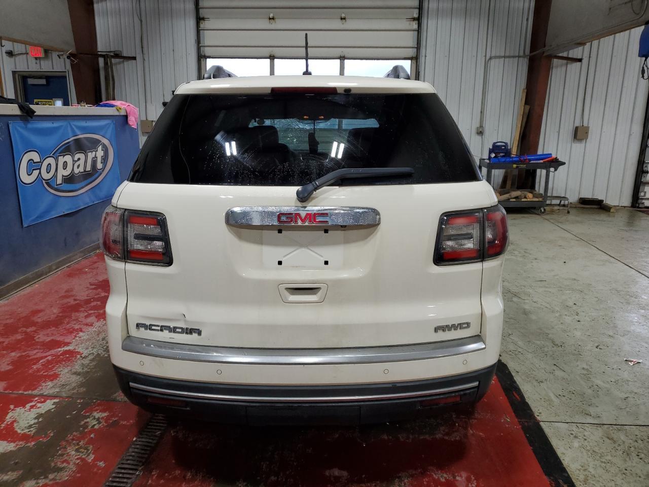 2014 GMC ACADIA
