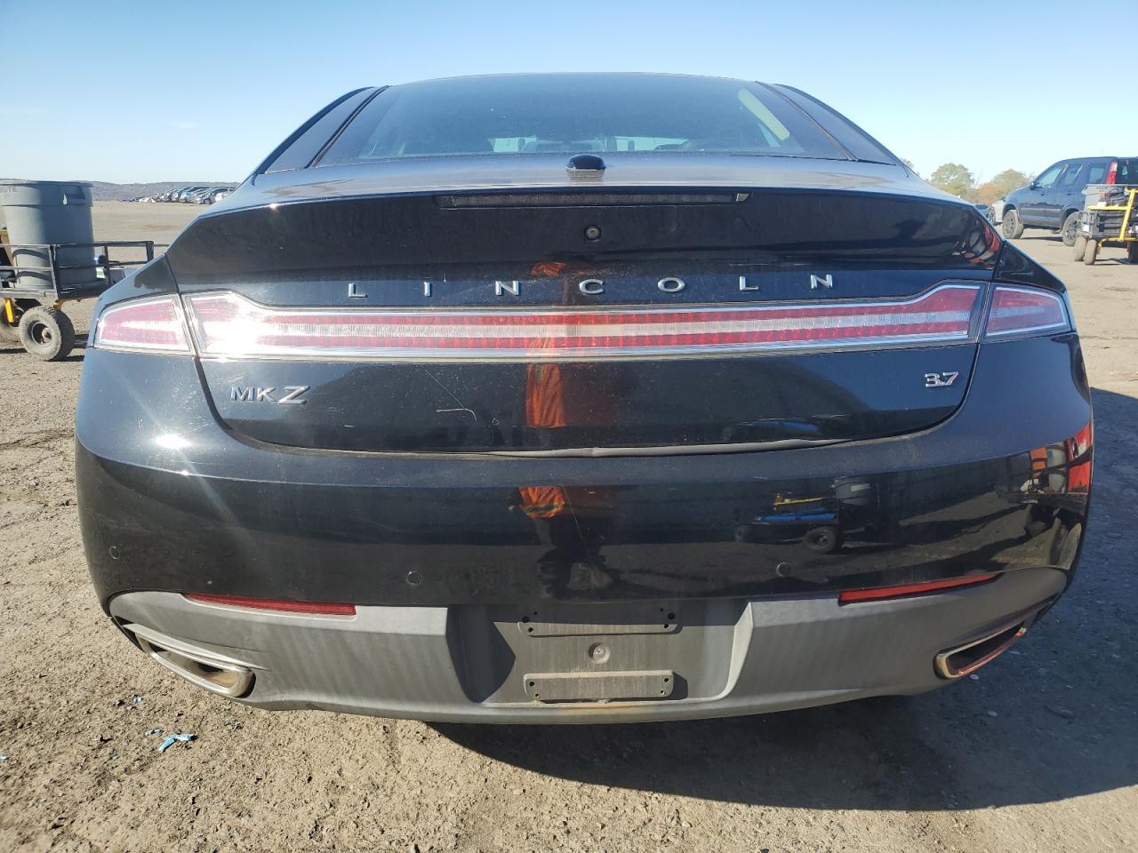 2016 LINCOLN MKZ