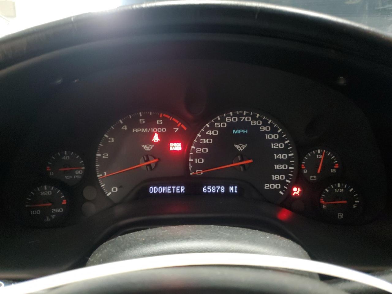 2004 CHEVROLET CORVETTE