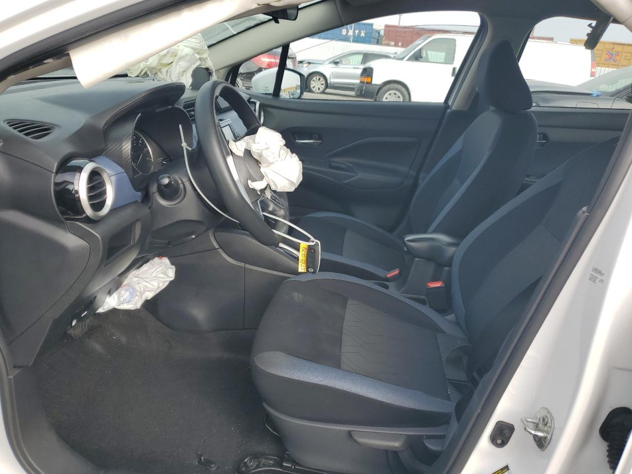 2023 NISSAN VERSA