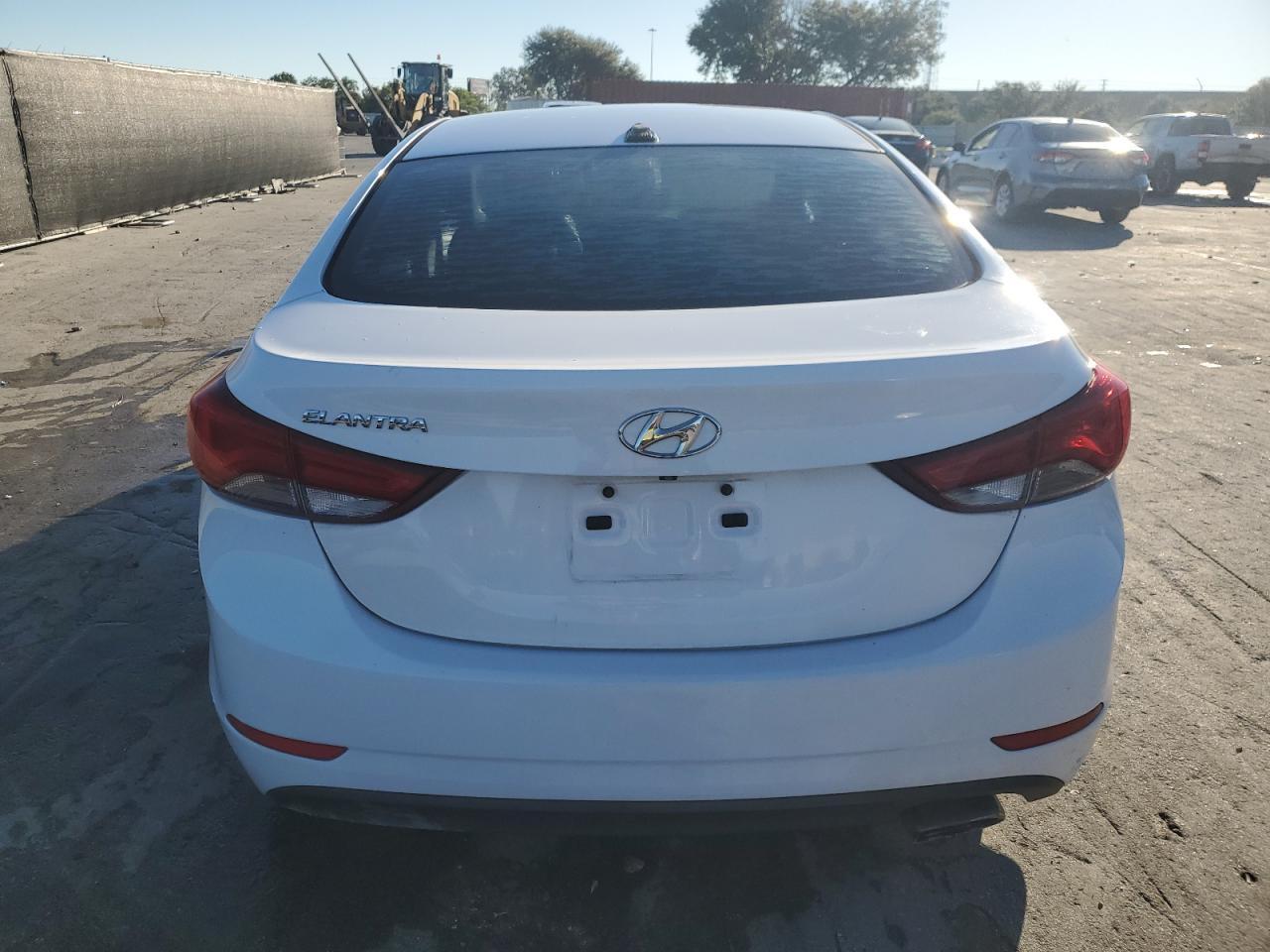 2016 HYUNDAI ELANTRA