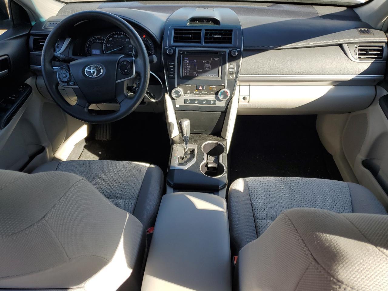 2014 TOYOTA CAMRY