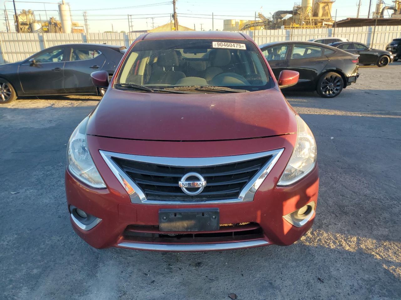 2018 NISSAN VERSA