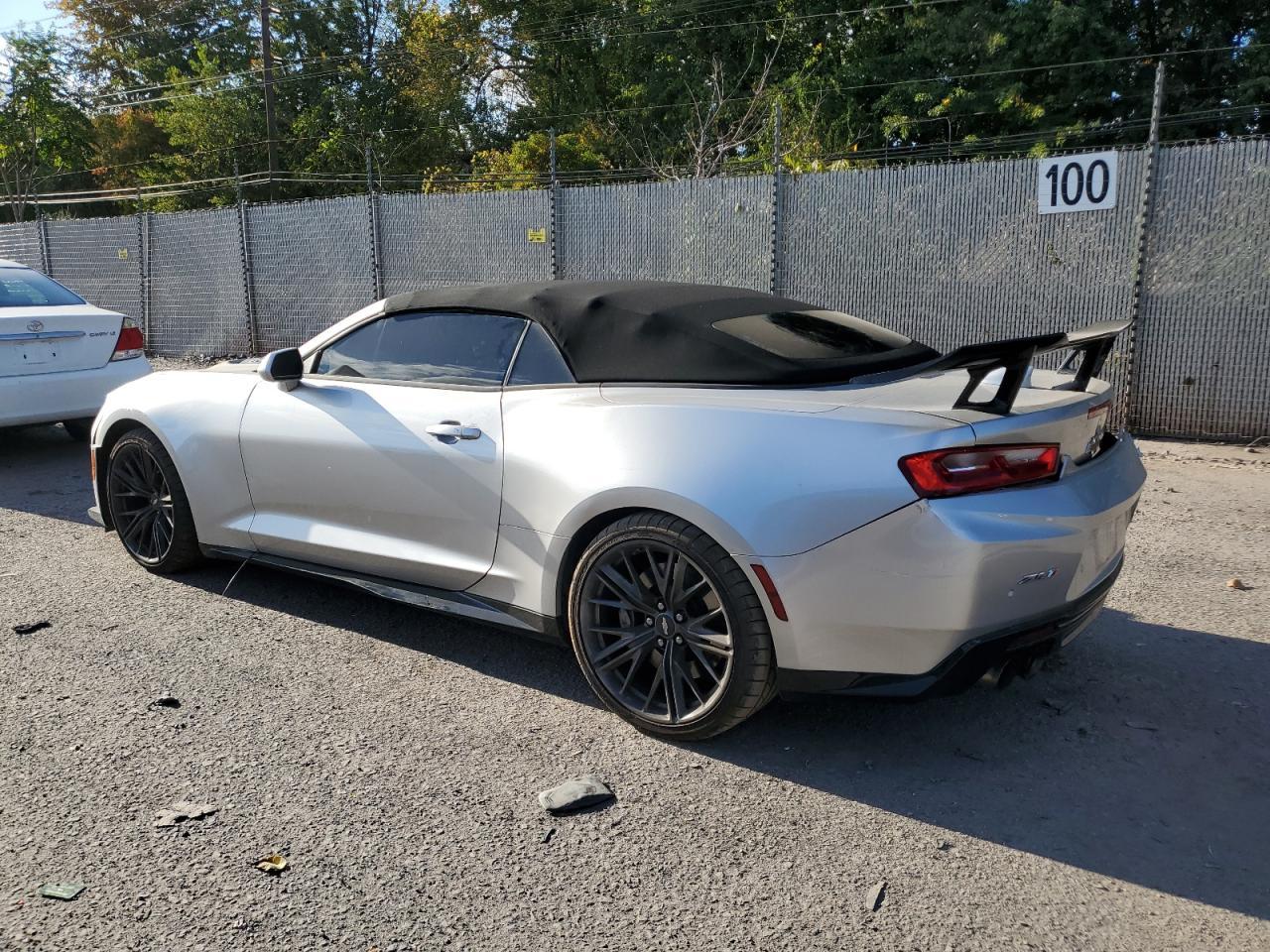 2017 CHEVROLET Camaro