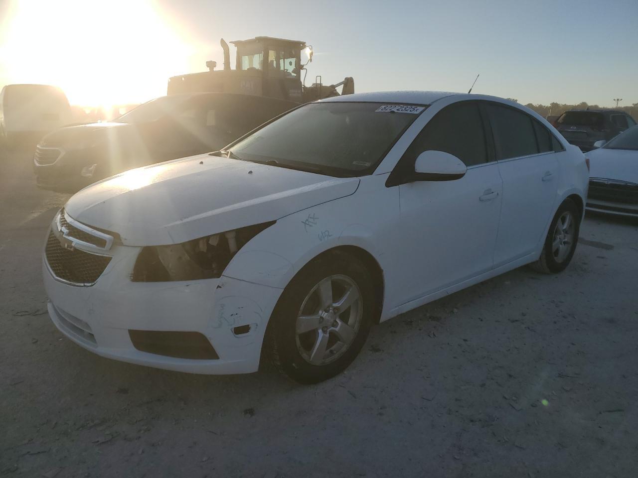 2011 CHEVROLET CRUZE