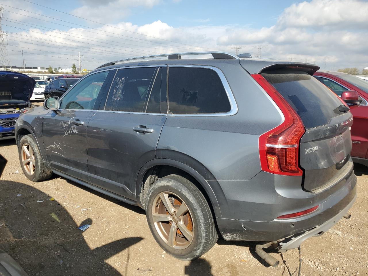 2016 VOLVO XC90