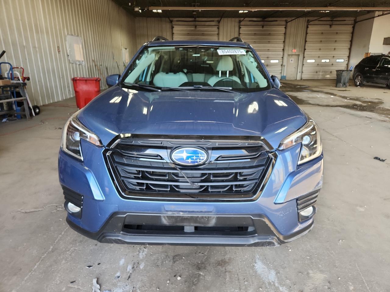 2022 SUBARU FORESTER