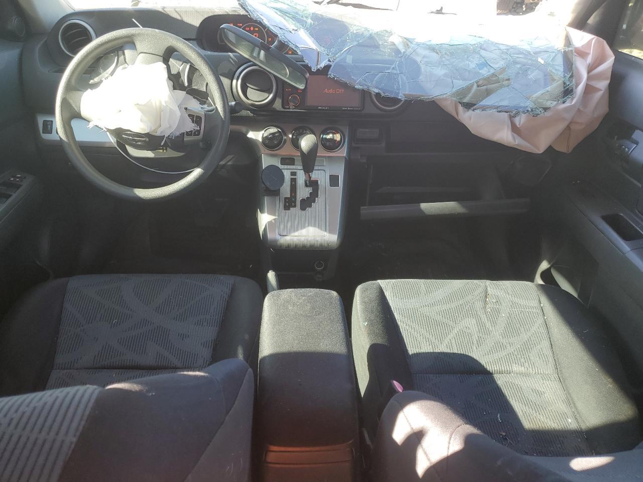 2012 TOYOTA SCION