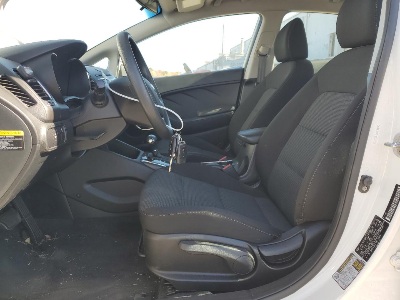 2017 KIA FORTE