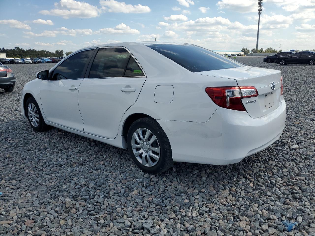2013 TOYOTA CAMRY