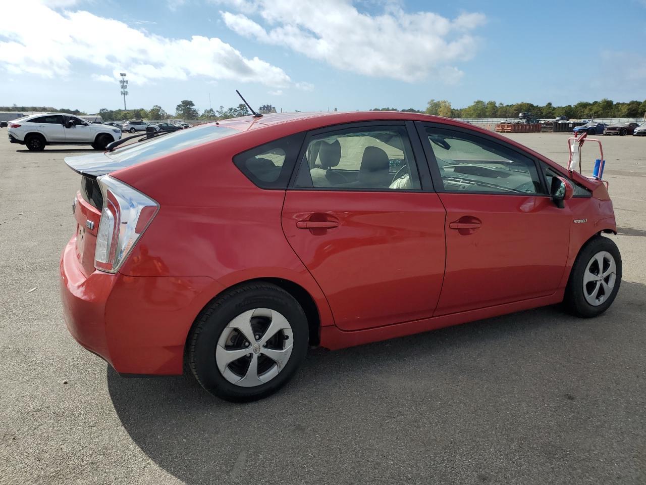 2013 TOYOTA PRIUS