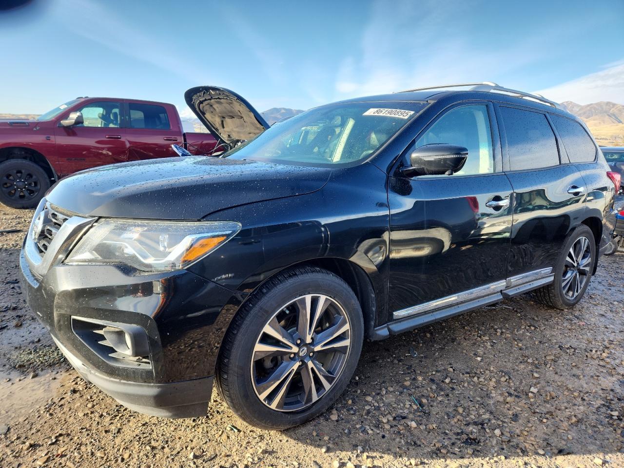 2018 NISSAN PATHFINDER