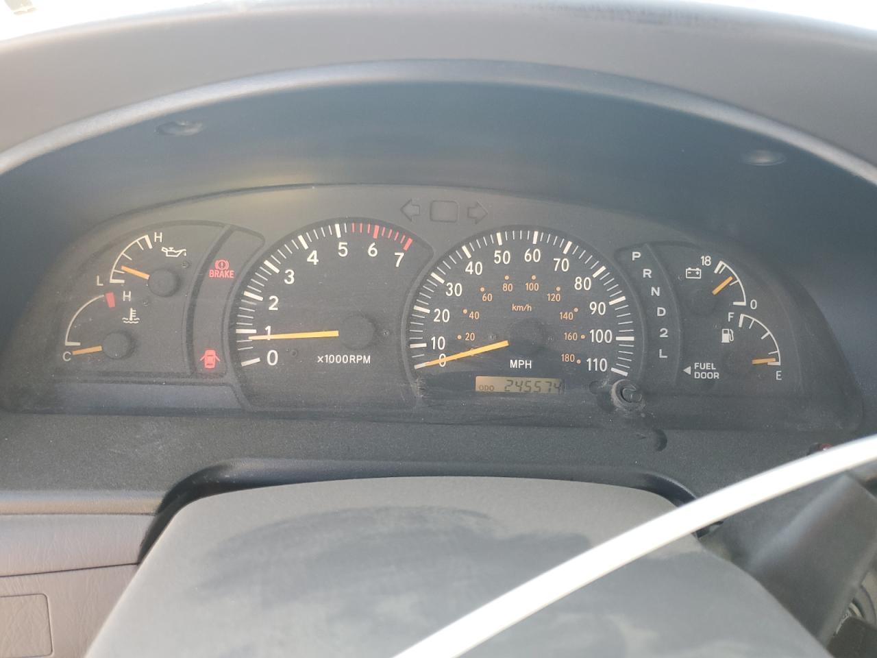 2002 TOYOTA TUNDRA