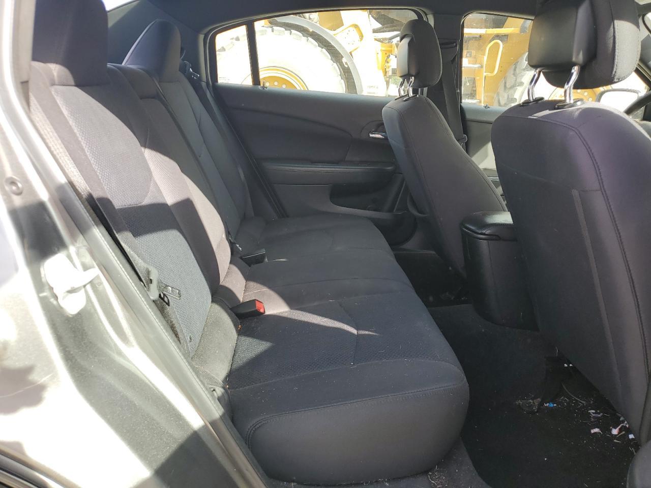 2012 CHRYSLER 200