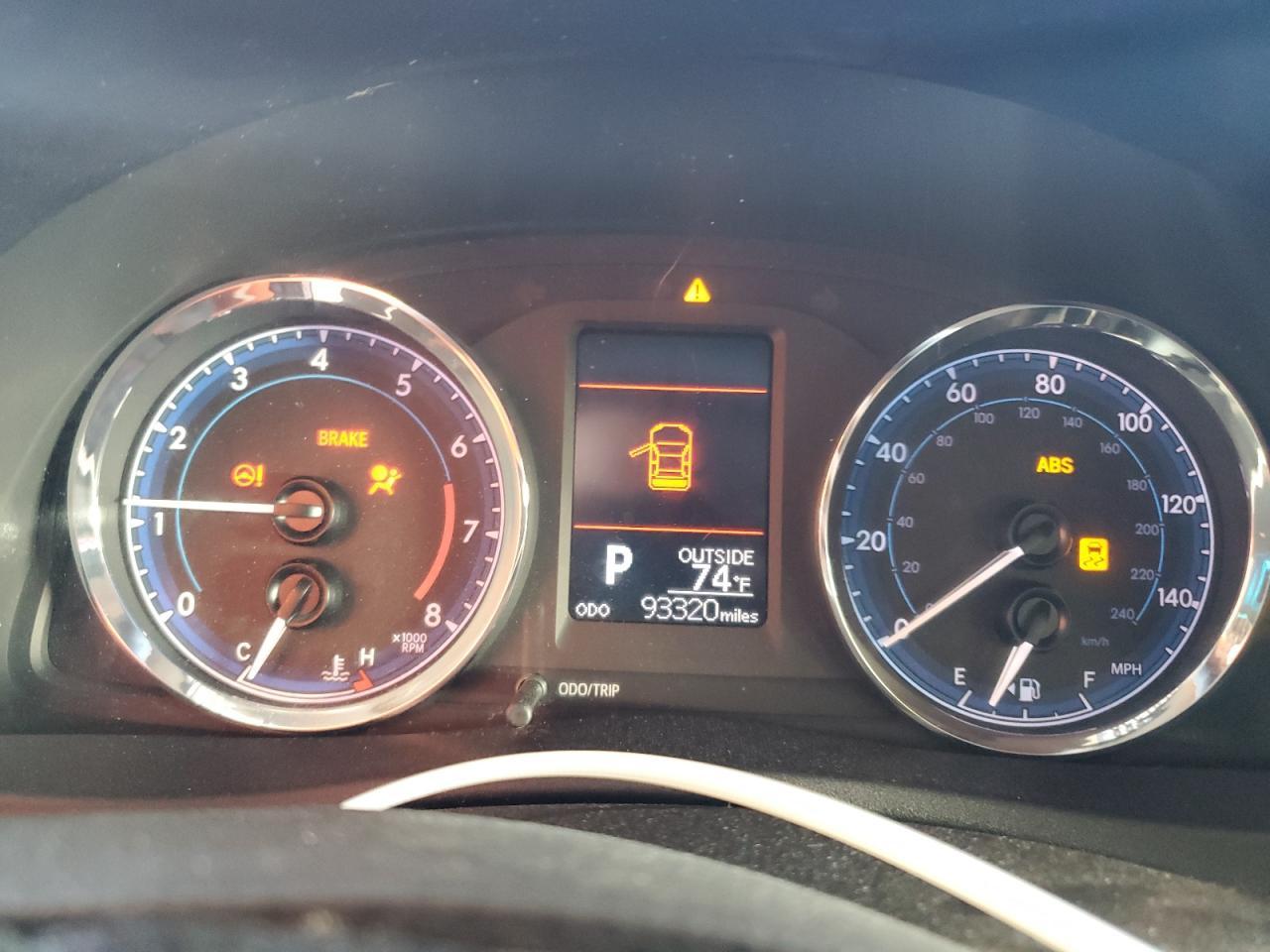 2017 TOYOTA COROLLA