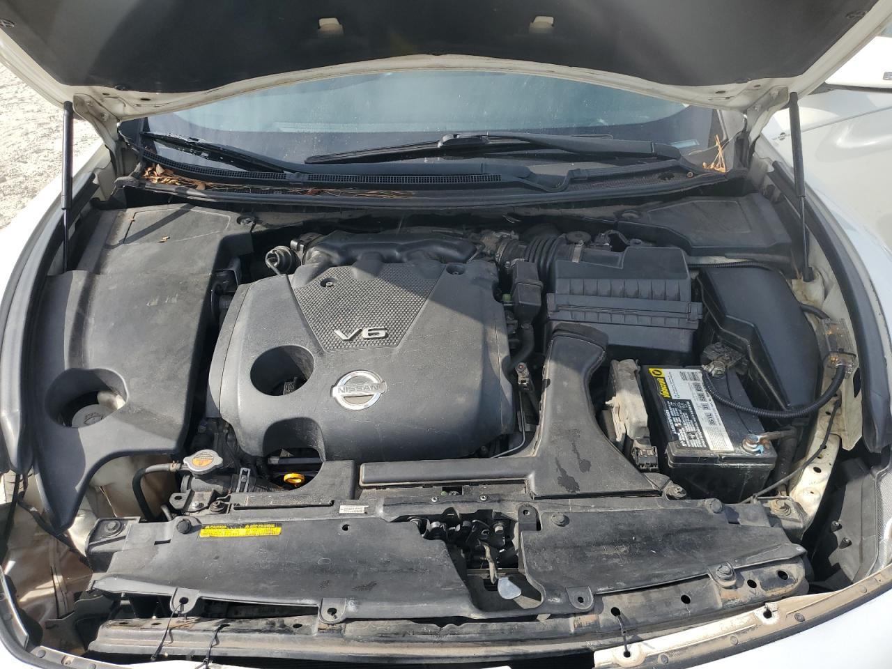2013 NISSAN Maxima