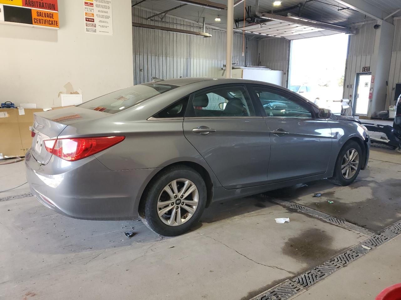 2013 HYUNDAI SONATA