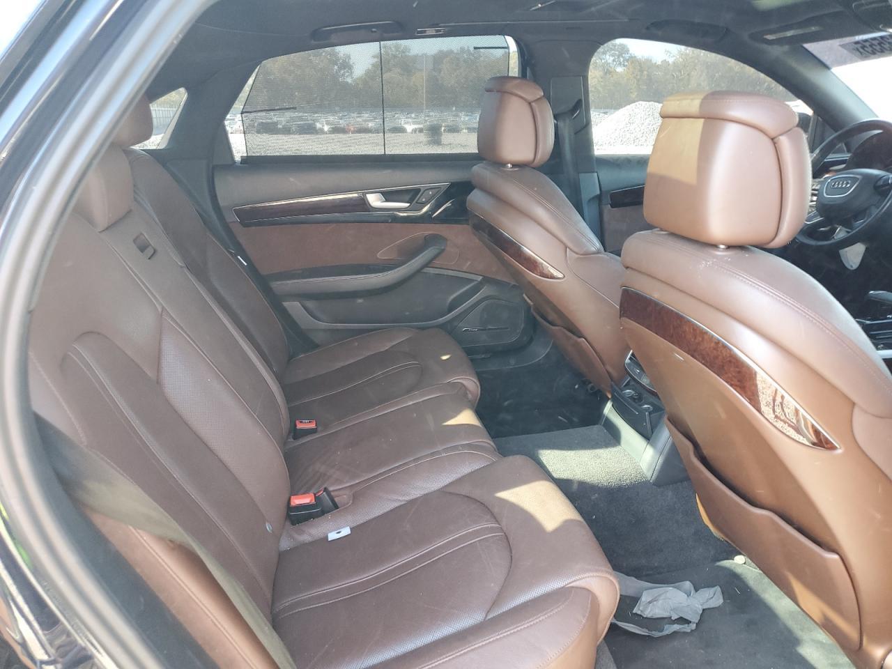 2013 AUDI A8
