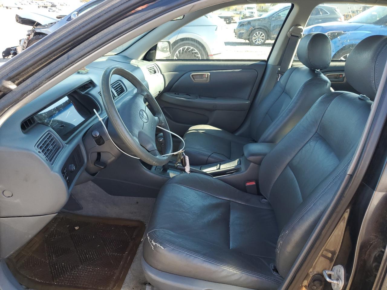 2000 TOYOTA CAMRY