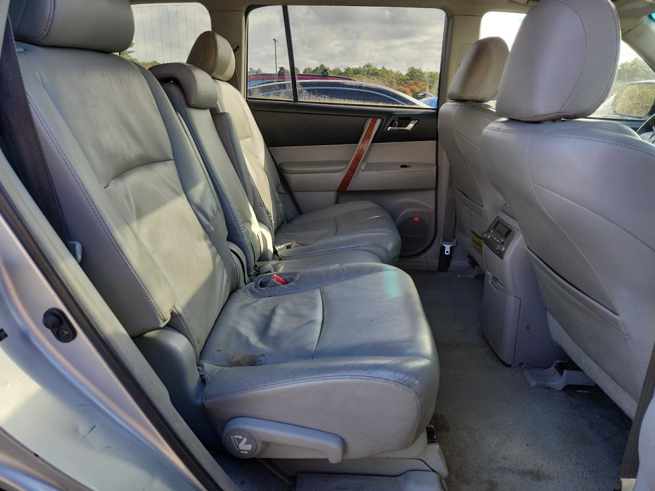 2008 TOYOTA HIGHLANDER