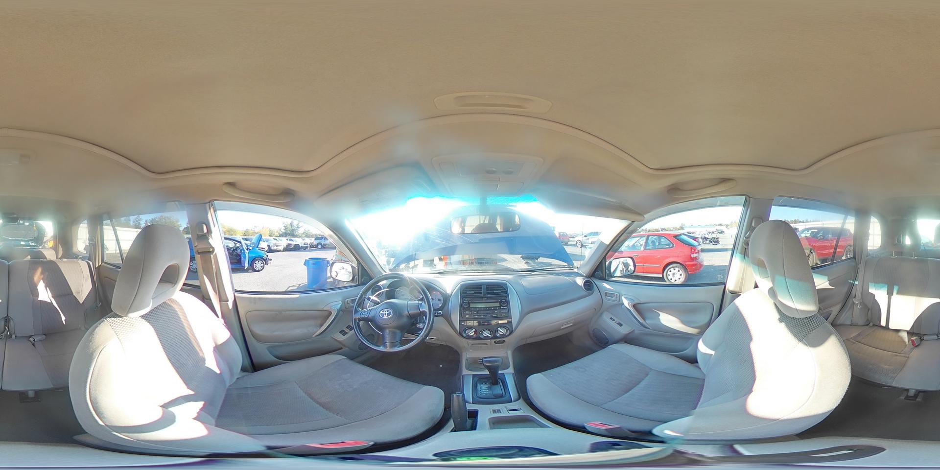 2004 TOYOTA RAV4