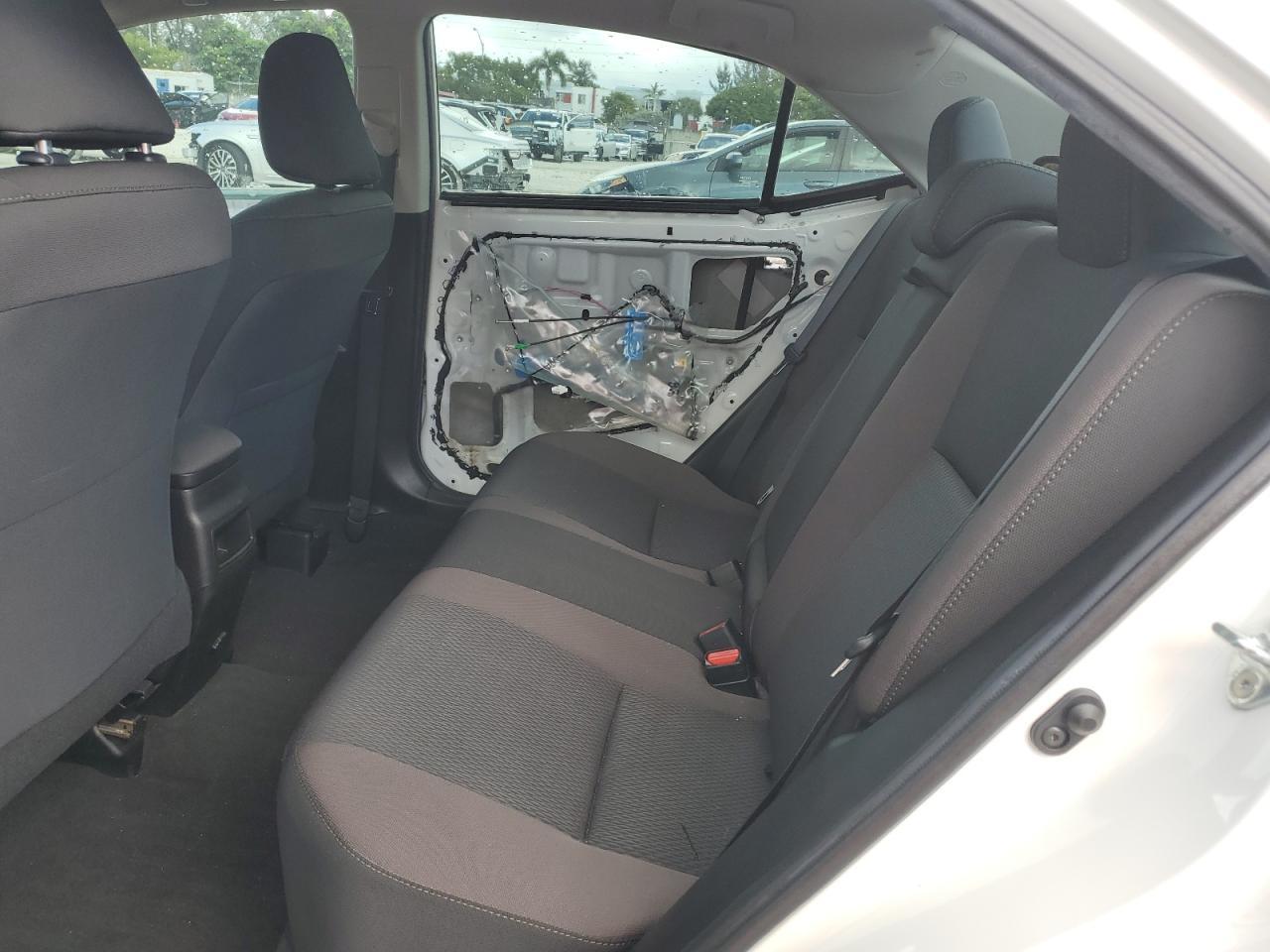 2019 TOYOTA COROLLA