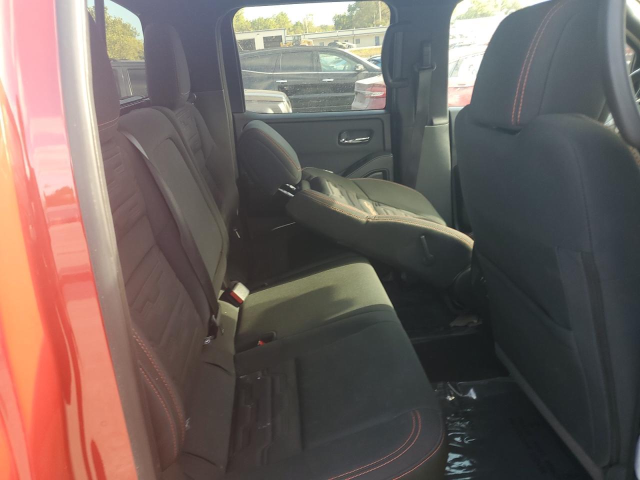 2024 NISSAN Frontier