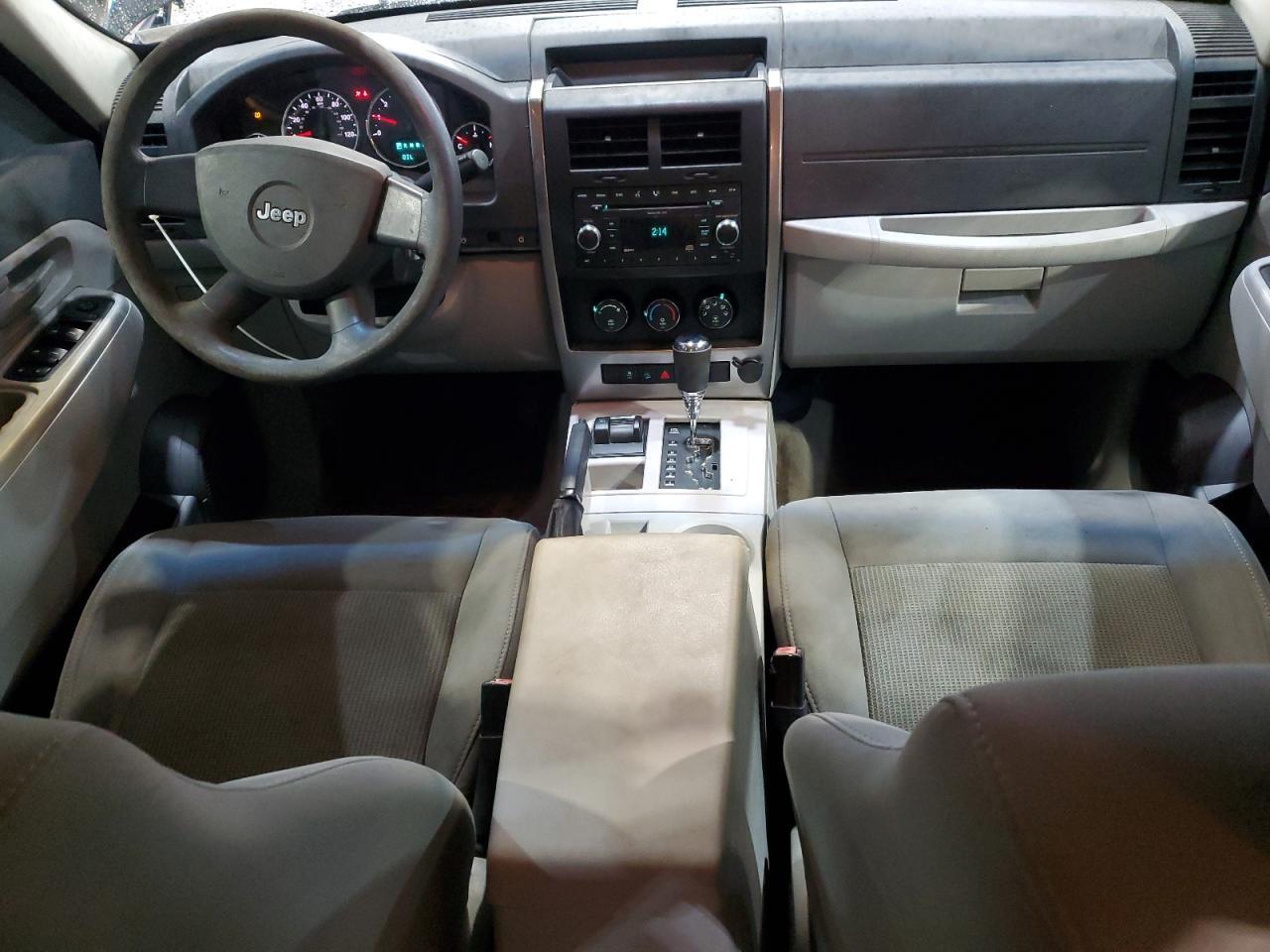 2008 JEEP Liberty