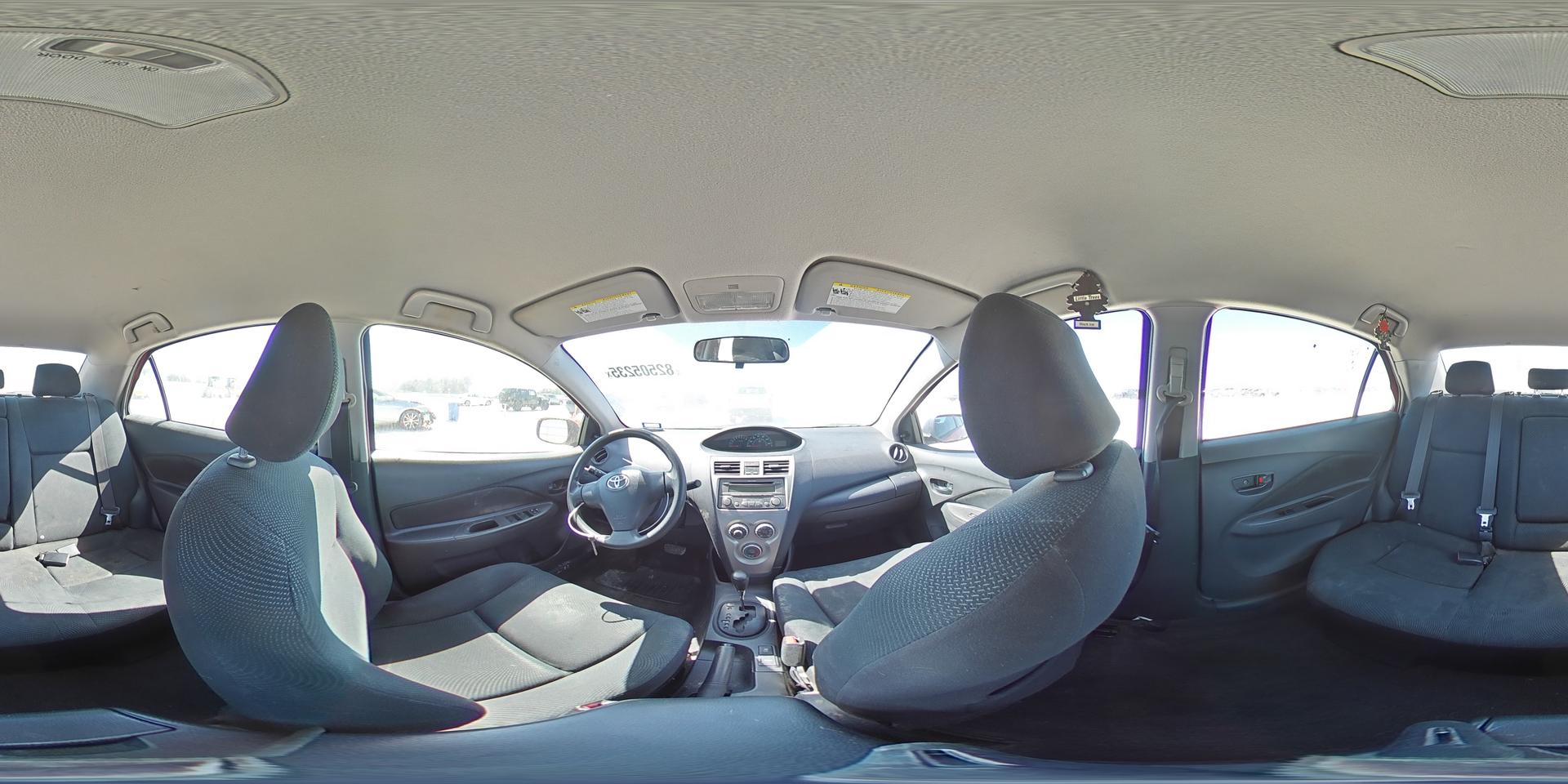 2012 TOYOTA YARIS