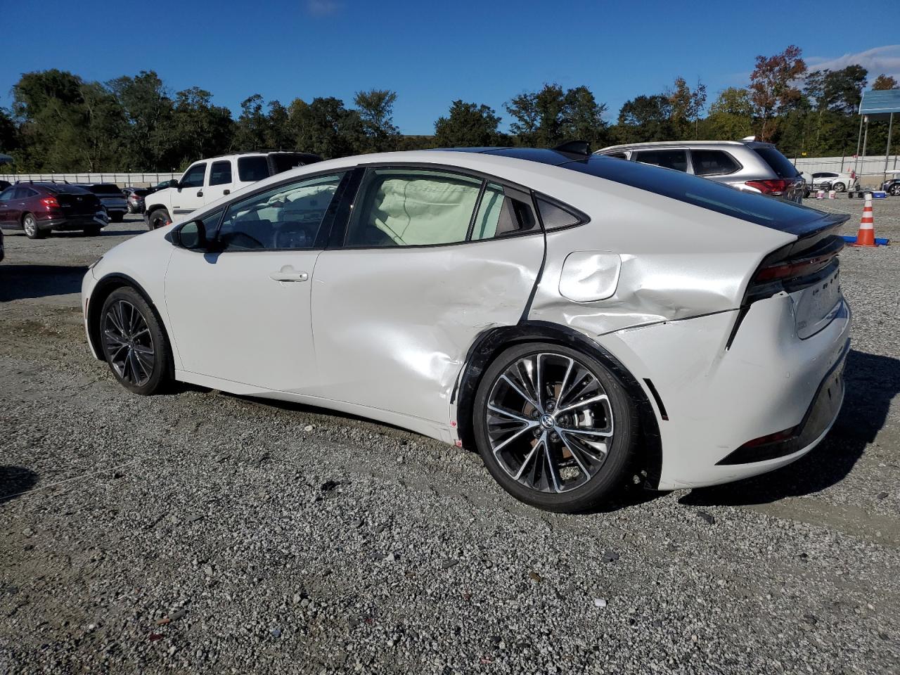 2024 TOYOTA PRIUS