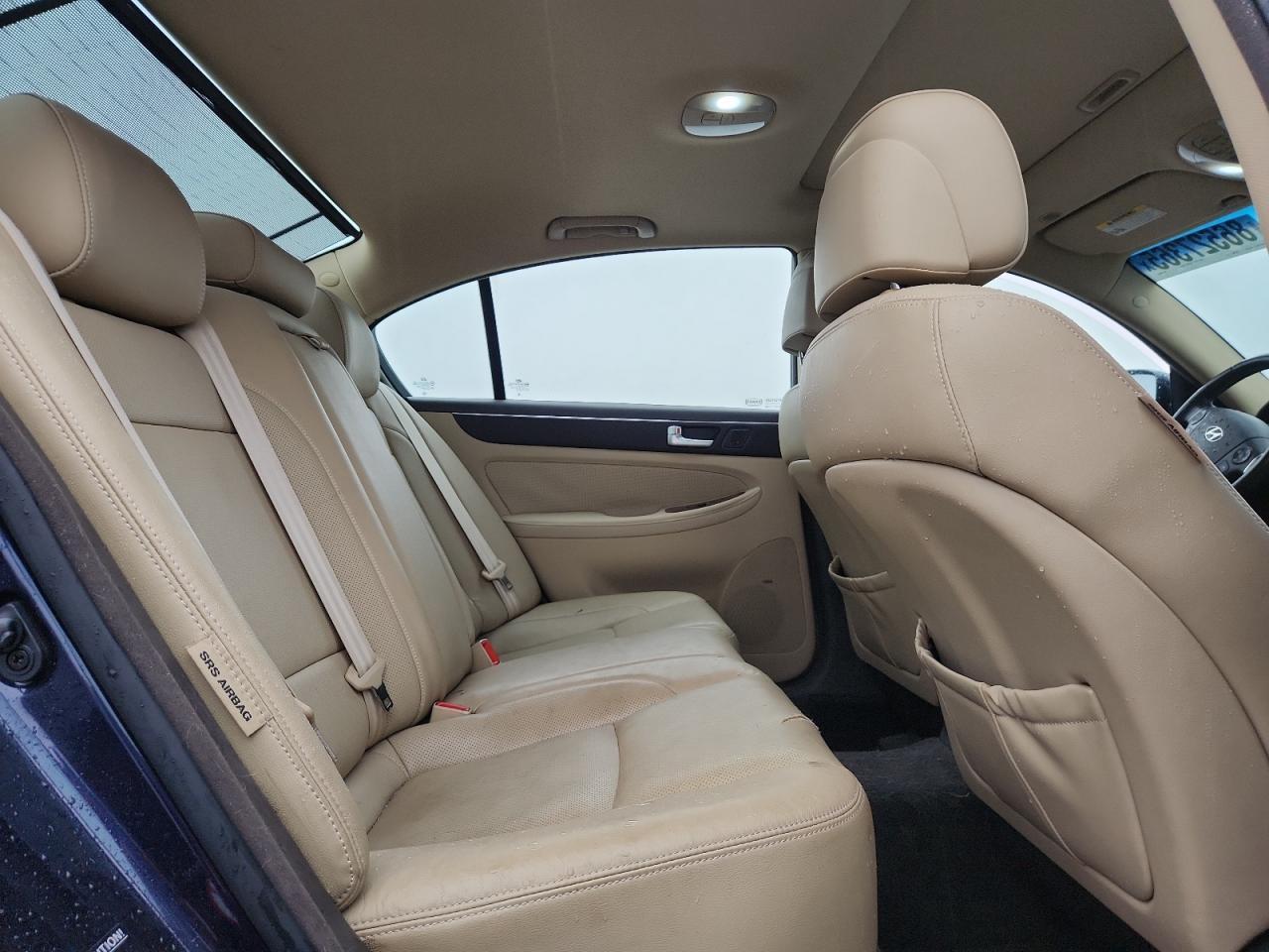2012 HYUNDAI GENESIS