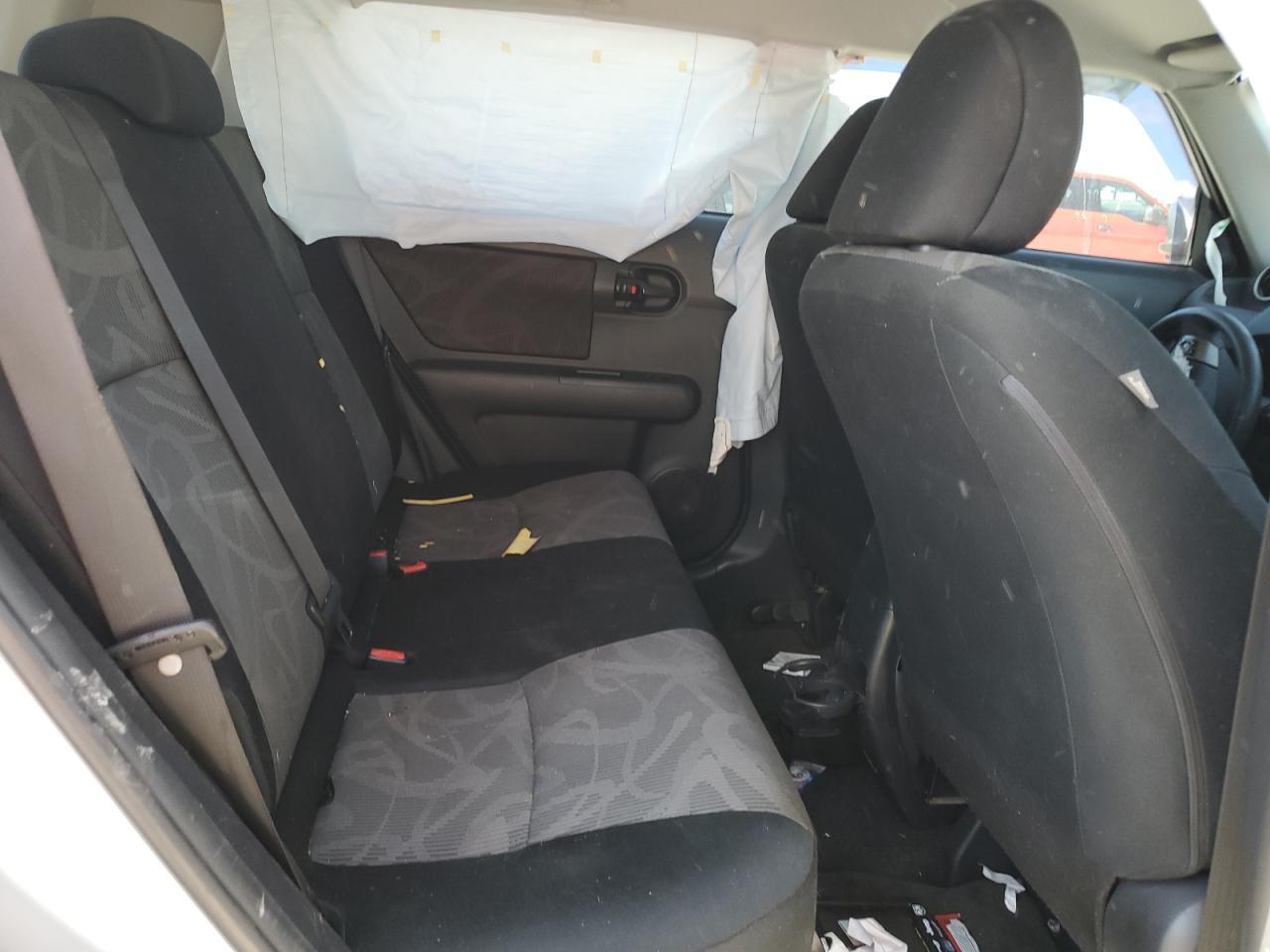 2014 TOYOTA SCION